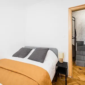 Royal Old Town Aparthotel